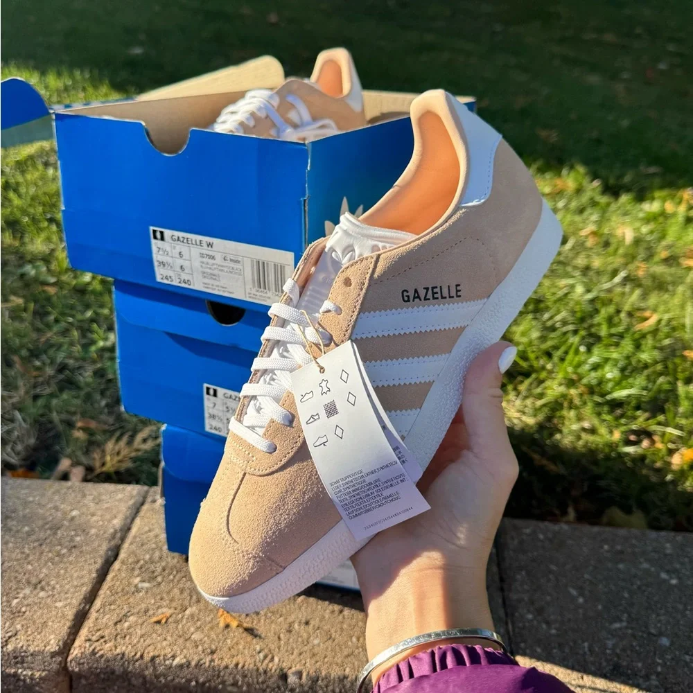 adidas gazelle silver green womens adidas Gazelle 'Orange Cloud White' Men's Shoes 8 main image 1